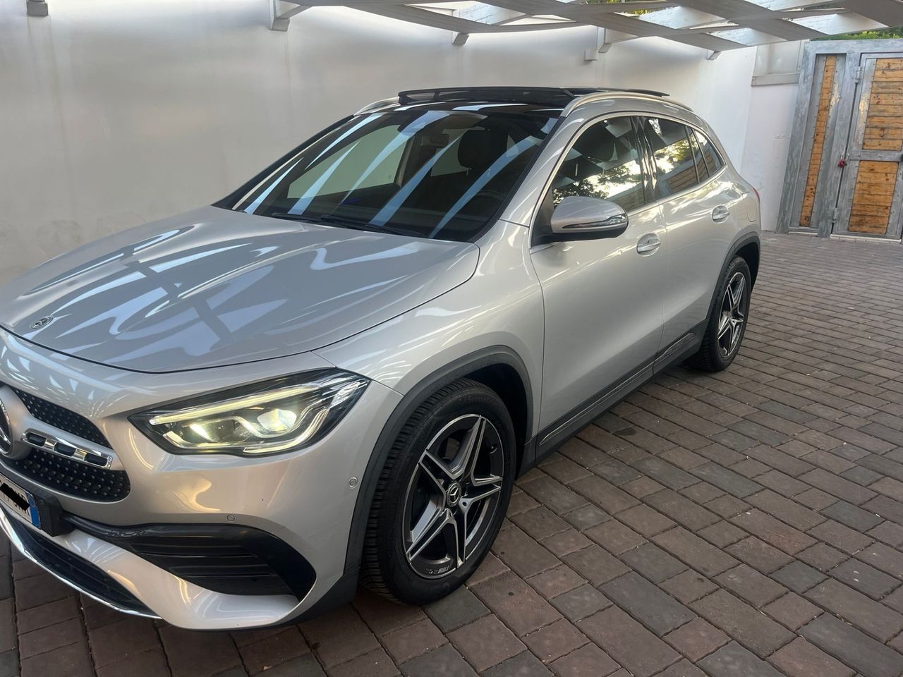 MERCEDES-BENZ Mercedes-benz GLA 200 d Automatic Premium