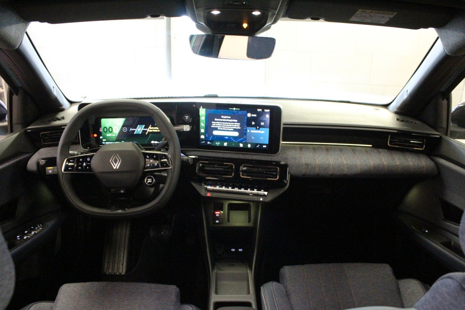 Fahrzeugabbildung Renault R 4 150 Comfort Range Techno*Winterpaket*