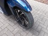 Peugeot Tweet 200 1.Hand Topcase & Windschild - gebrauchte Roller