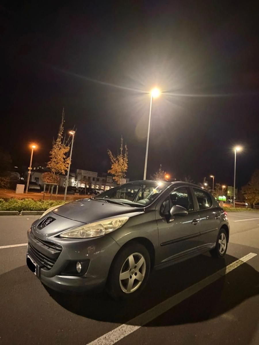 Peugeot 207