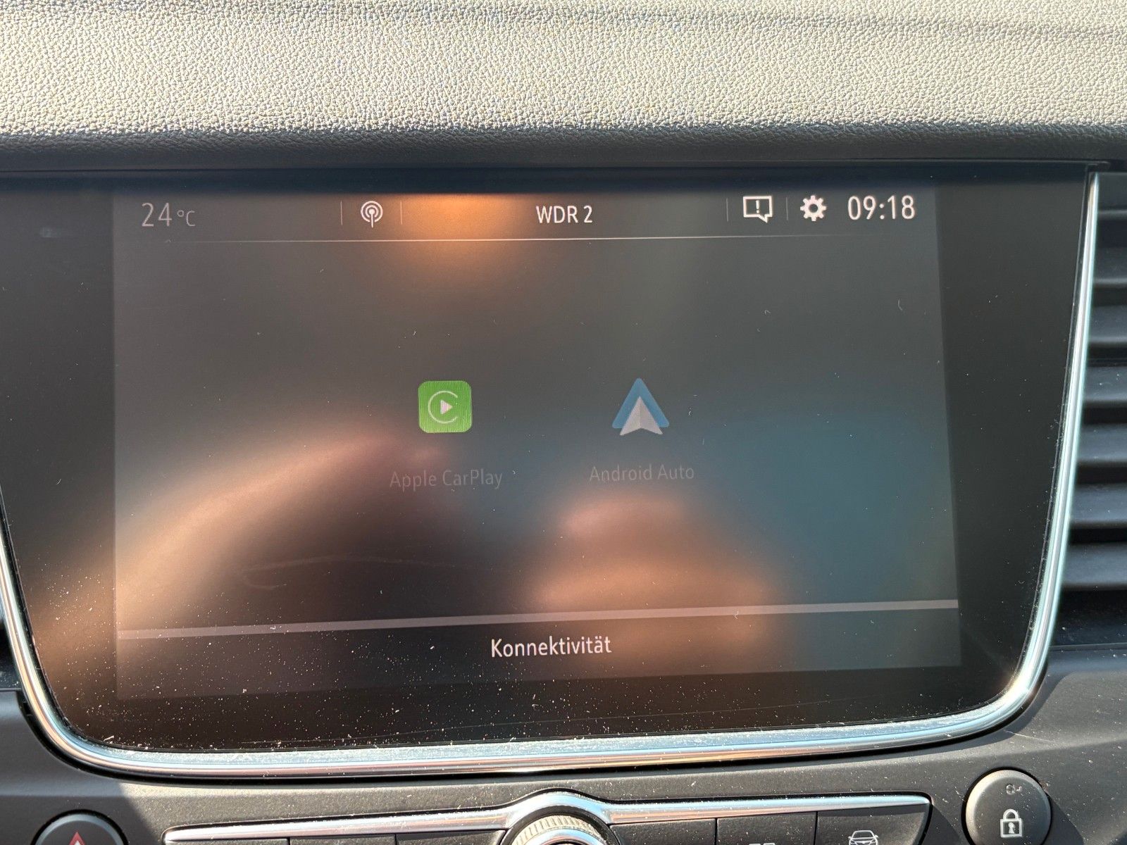 Fahrzeugabbildung Opel Grandland (X) 1.2 Aut. Ultimate Navi Leder Pano