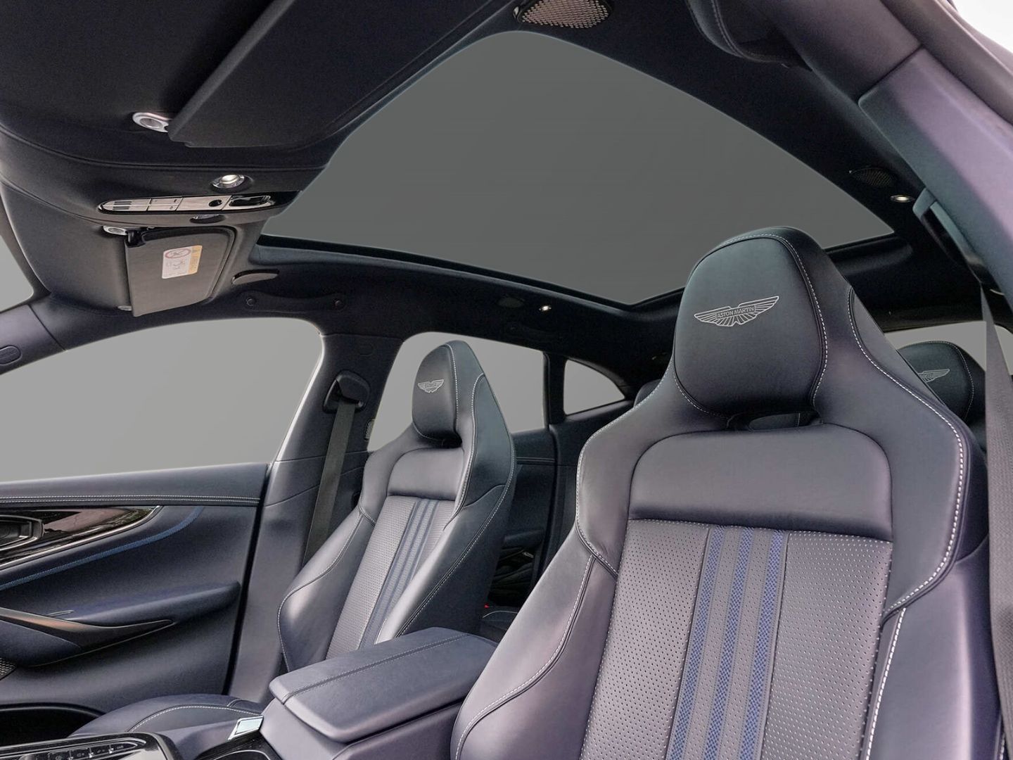 Aston Martin DBX 707 Ultramarine Black / Dark Knight foto 21