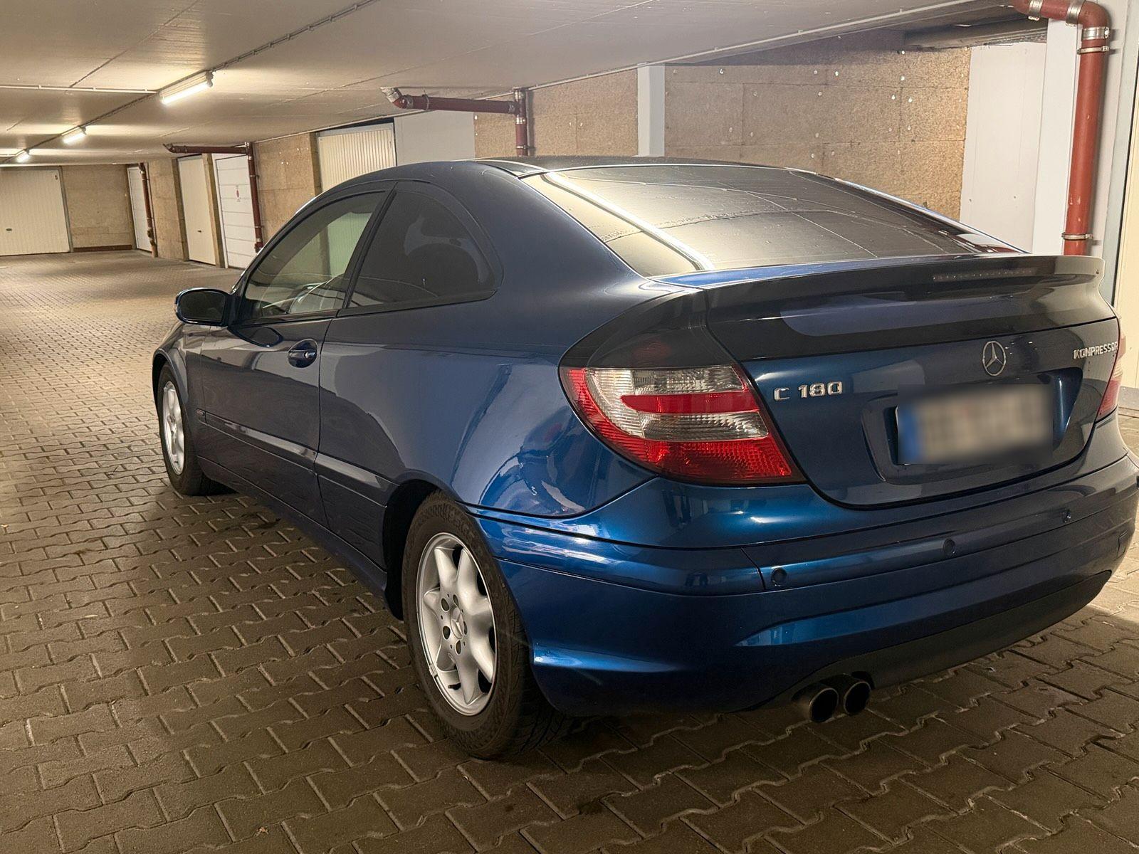 Mercedes-Benz C 180