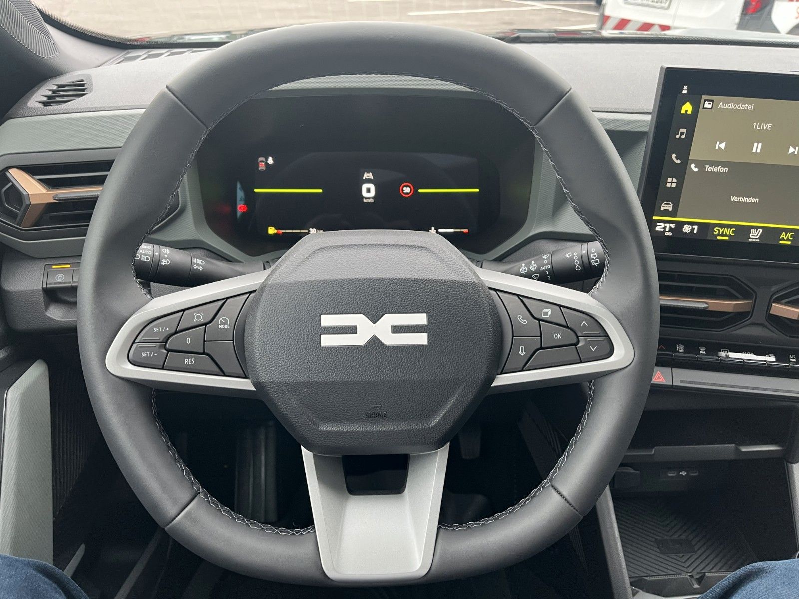 Fahrzeugabbildung Dacia Bigster Mild Hybrid 140 Extreme