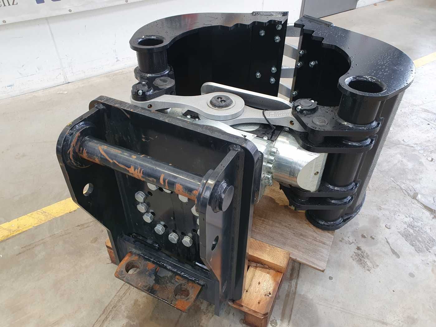Fahrzeugabbildung Andere DMS SG18070 Sortiergreifer DEMO / inkl. Rotator