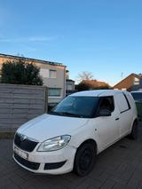 Skoda Praktik TÜV BIS 03/2027 - Skoda Praktik von privat