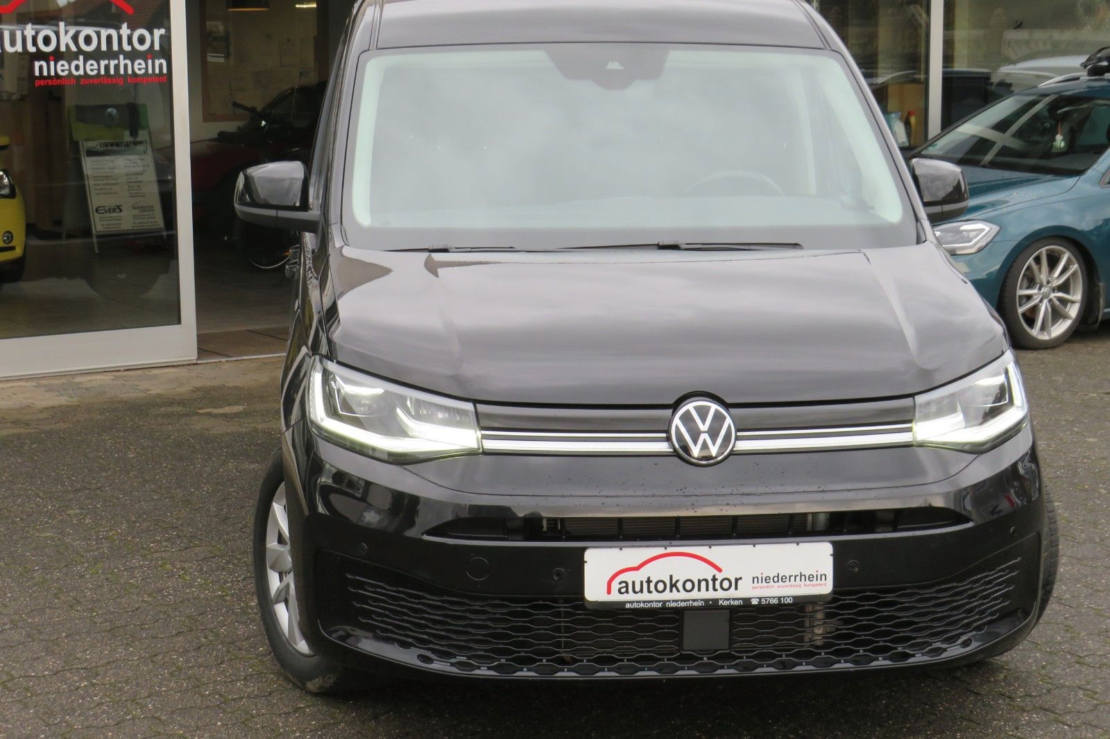 Fahrzeugabbildung Volkswagen Caddy Life DSG NAVI PDC SITZHEI. 1.H NEUES MODEL