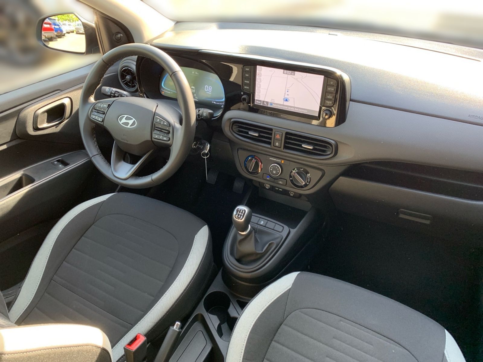 Fahrzeugabbildung Hyundai i10 1.0 Select Navi Allwetter