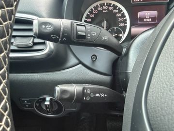 Infiniti Q30 1.6 16V Luxe Tech|Panorama|Kamera|BOSE|DAB