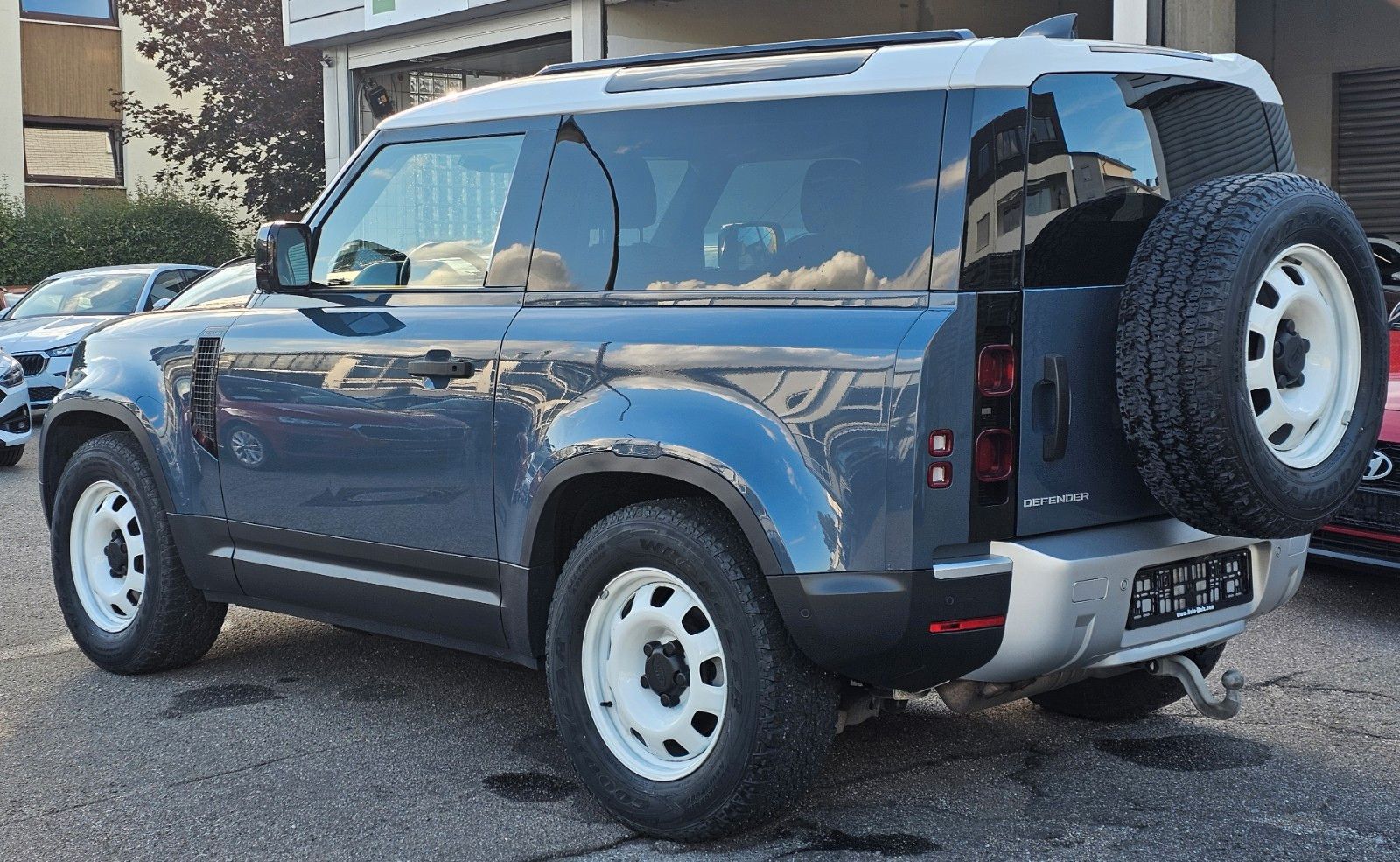 Land Rover Defender D200 90 X-Dynamic SE foto 4
