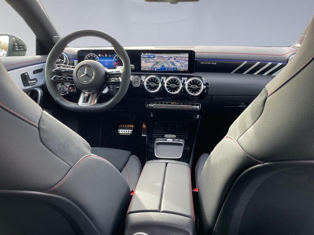 Mercedes-Benz CLA 45 AMG Shooting Brake