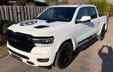 Dodge RAM LARAMIE-PANORAMA-NEUE-M+S REIFEN-START STOP - gebrauchte Dodge RAM aus dem Jahr 2024