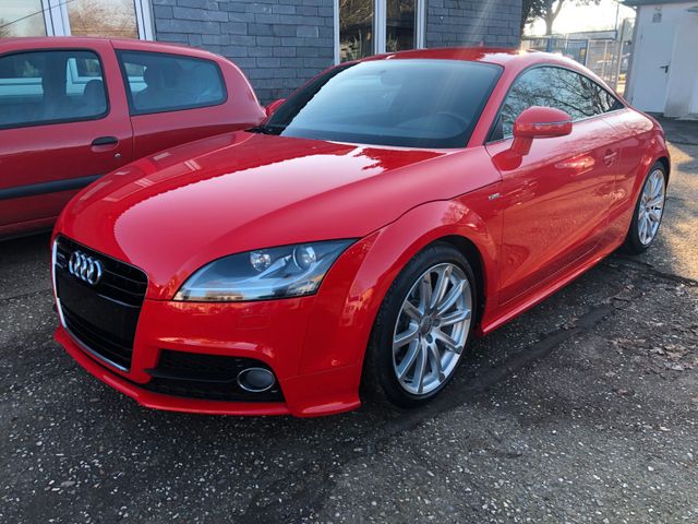 Audi TT Coupe/Roadster 2.0 TFSI Coupe quattro s-line