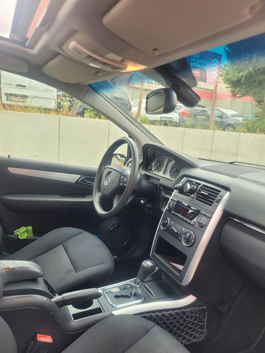 Mercedes-Benz B200 2006 — photo 10