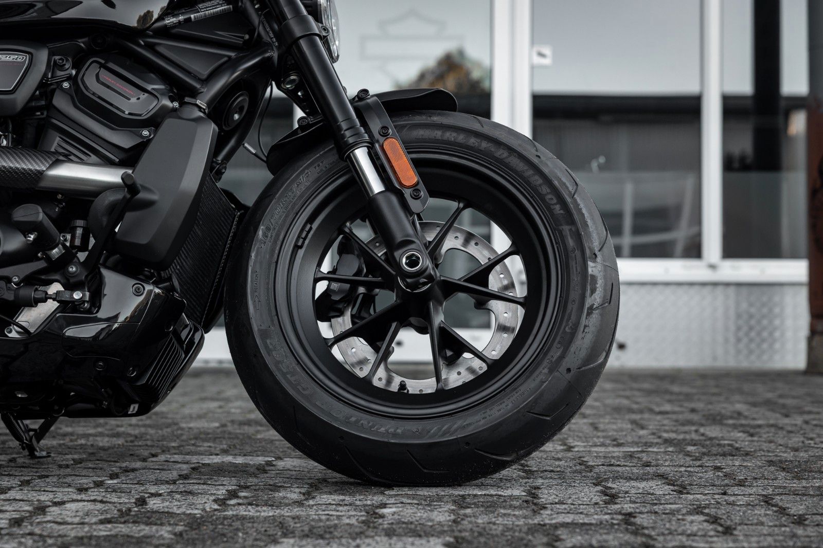 Fahrzeugabbildung Harley-Davidson SPORTSTER S RH1250S MY25 - HD KIEL UMBAU- 1.Hand