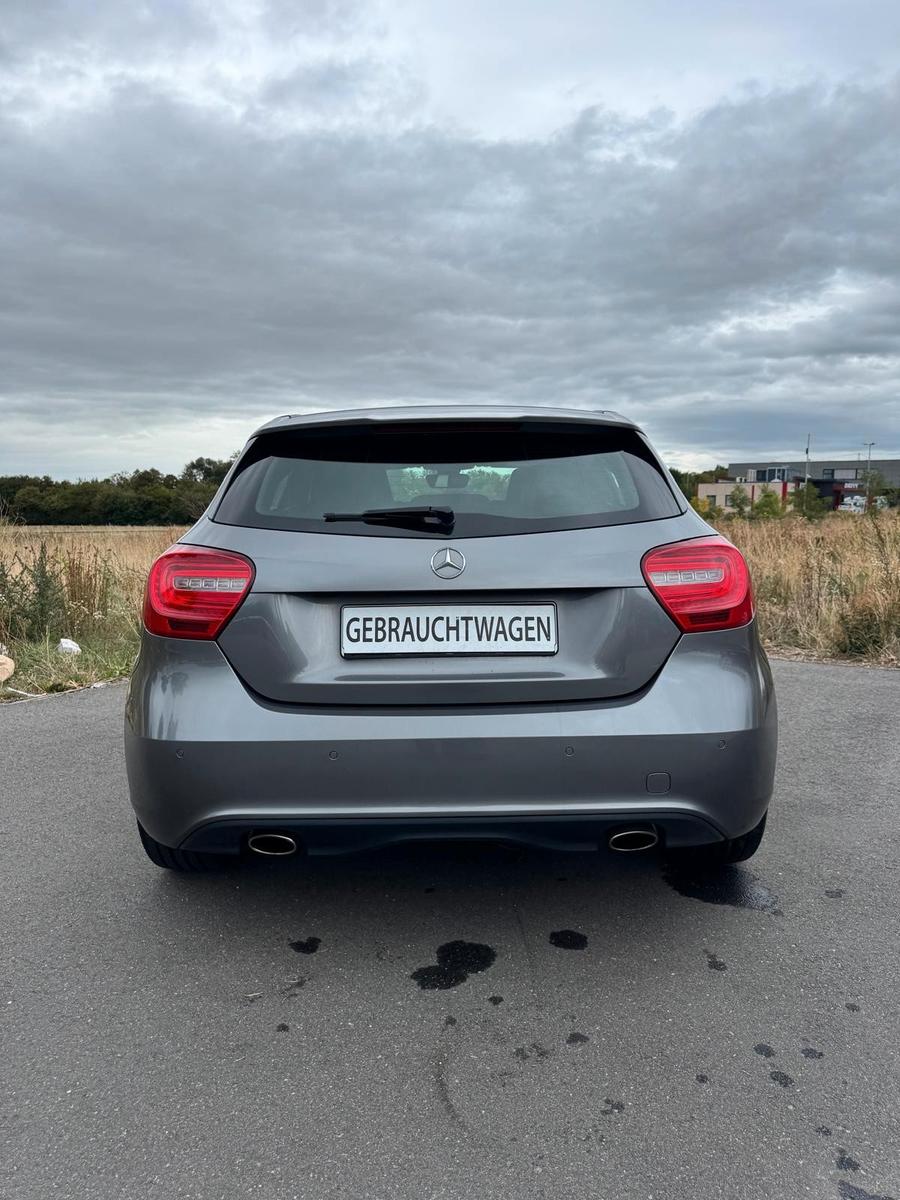Mercedes-Benz A 250 BlueEfficiency *STANDHZG*SHZ*XENON*NAVI*