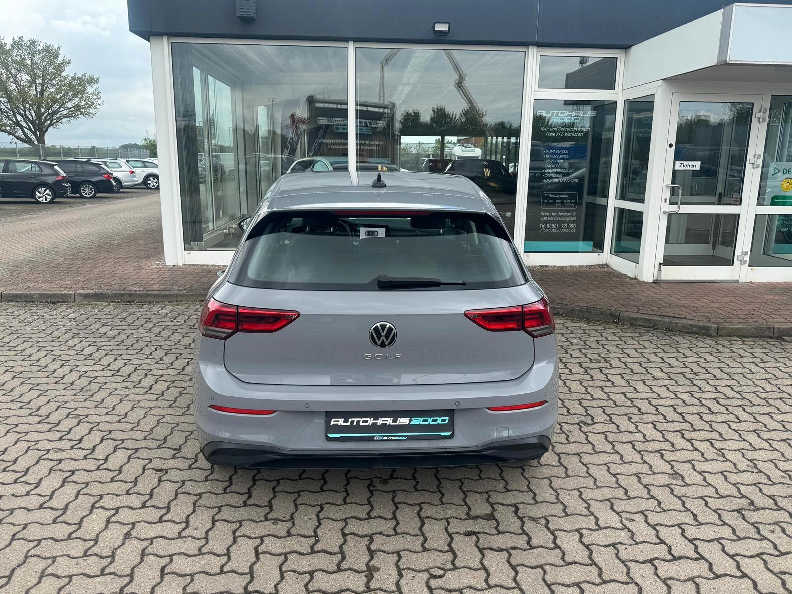 Volkswagen Golf VIII Lim. Life AHK, LED, PDC, миниатюра 6