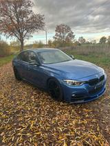 BMW 330i  M Sport - BMW 330 mit Benzin-Antrieb: Limousine, 330i