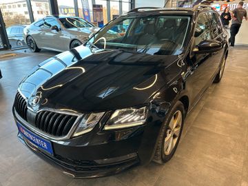 Skoda Octavia Combi Soleil *ACC*NAVI*PDC*SZHZ*APPLE*