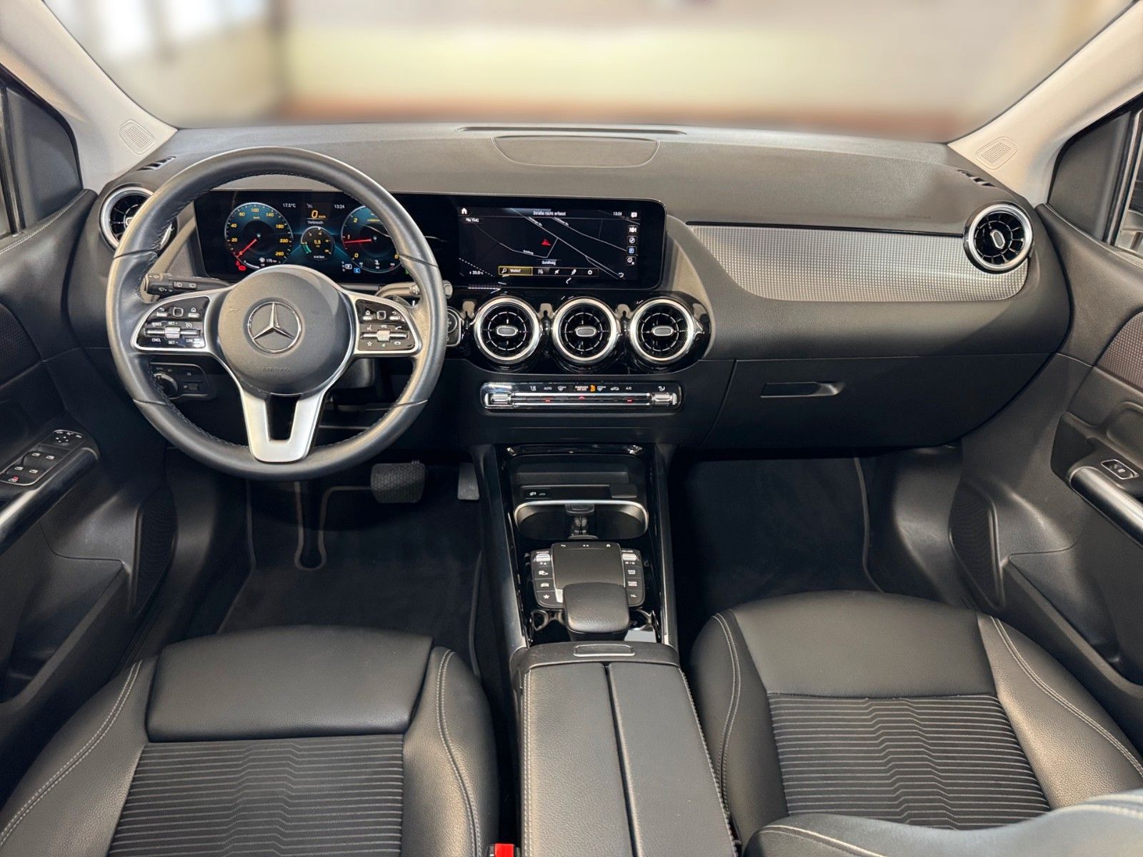 Mercedes-Benz B 200d Progressive 2.0 CDI Aut. LED, MBUX foto 17