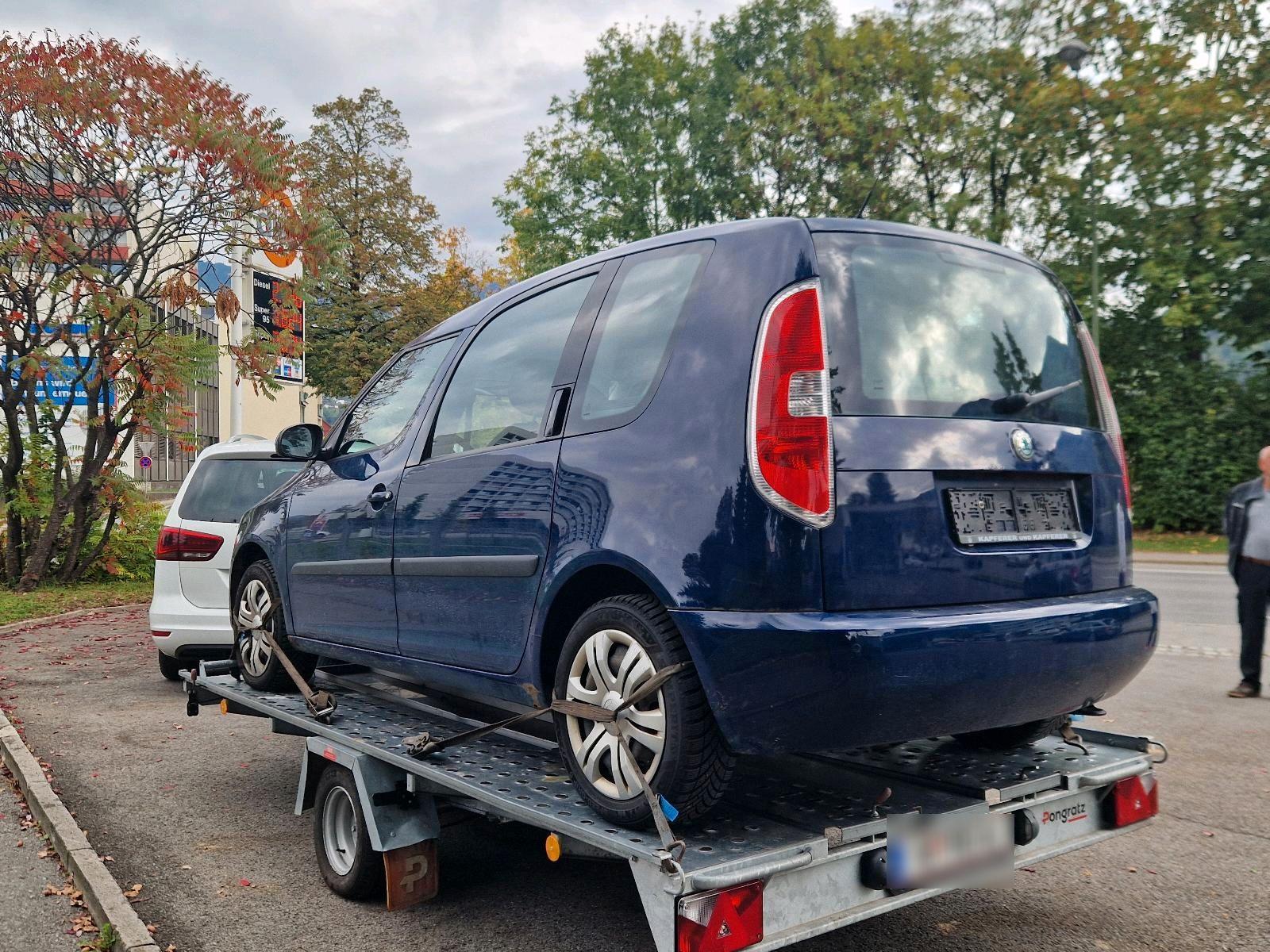 Skoda Roomster 2012 — engine 75 HP (55kW)