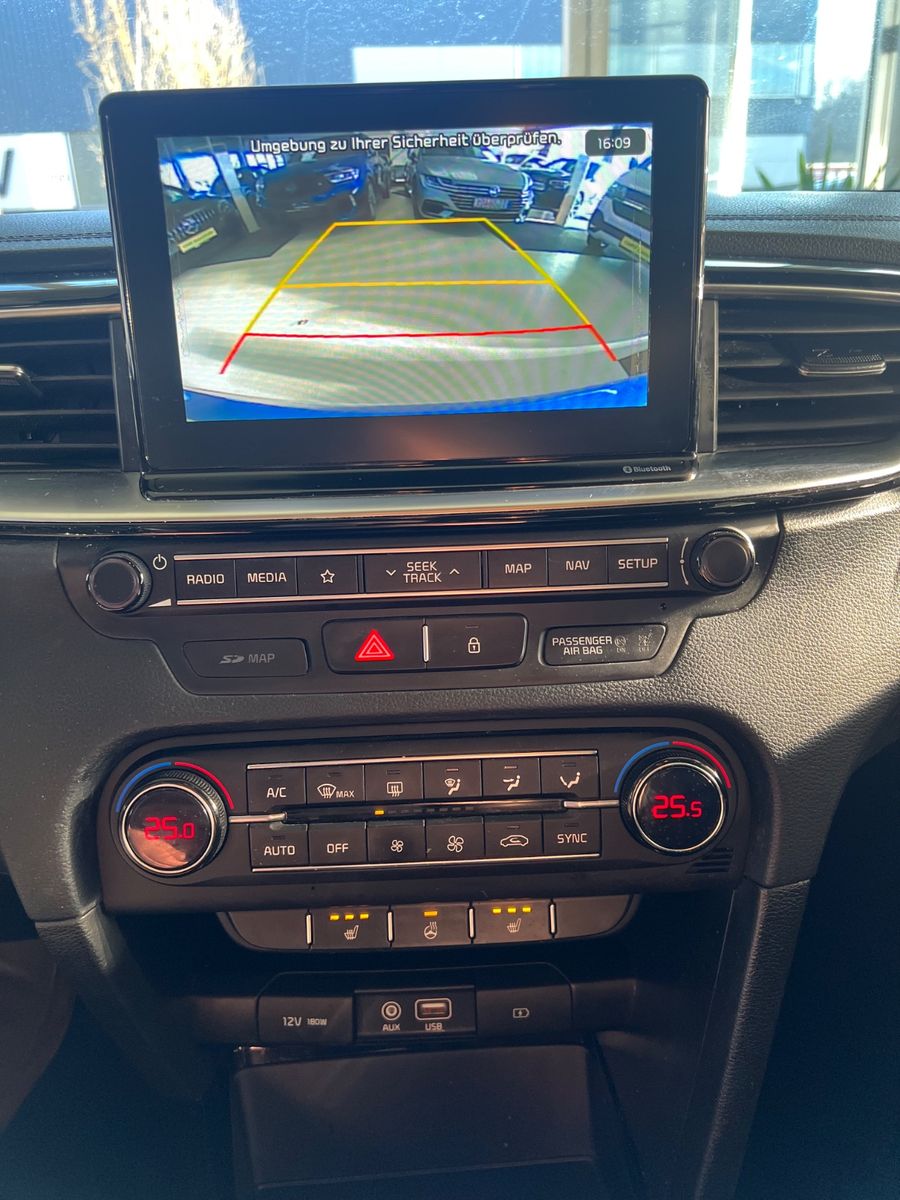 Fahrzeugabbildung Kia cee'd / Ceed 1.4 TGDI Vision * AUTOMATIK *KAMERA