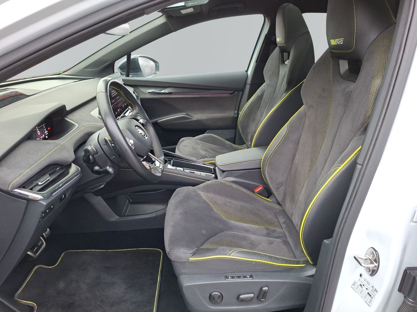 Enyaq Coupe RS Lounge *AHK*CANTON*HUD*