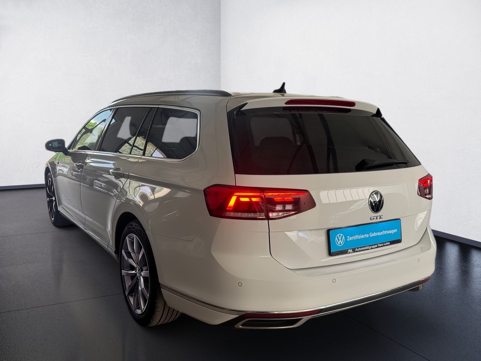 Volkswagen Passat Variant GTE eHybrid DSG ALU 18 RÜCKFAHRKA foto 4