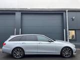 Mercedes-Benz T-Modell E 220CDI*NUR 74TKM*AUTOMATIK*NAVI*AHK - Mercedes-Benz E 220: Cdi T Modell