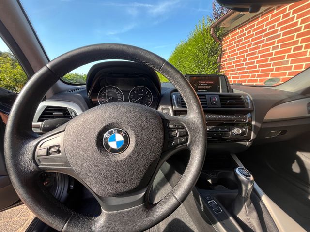 BMW 118i Advantage Advantage