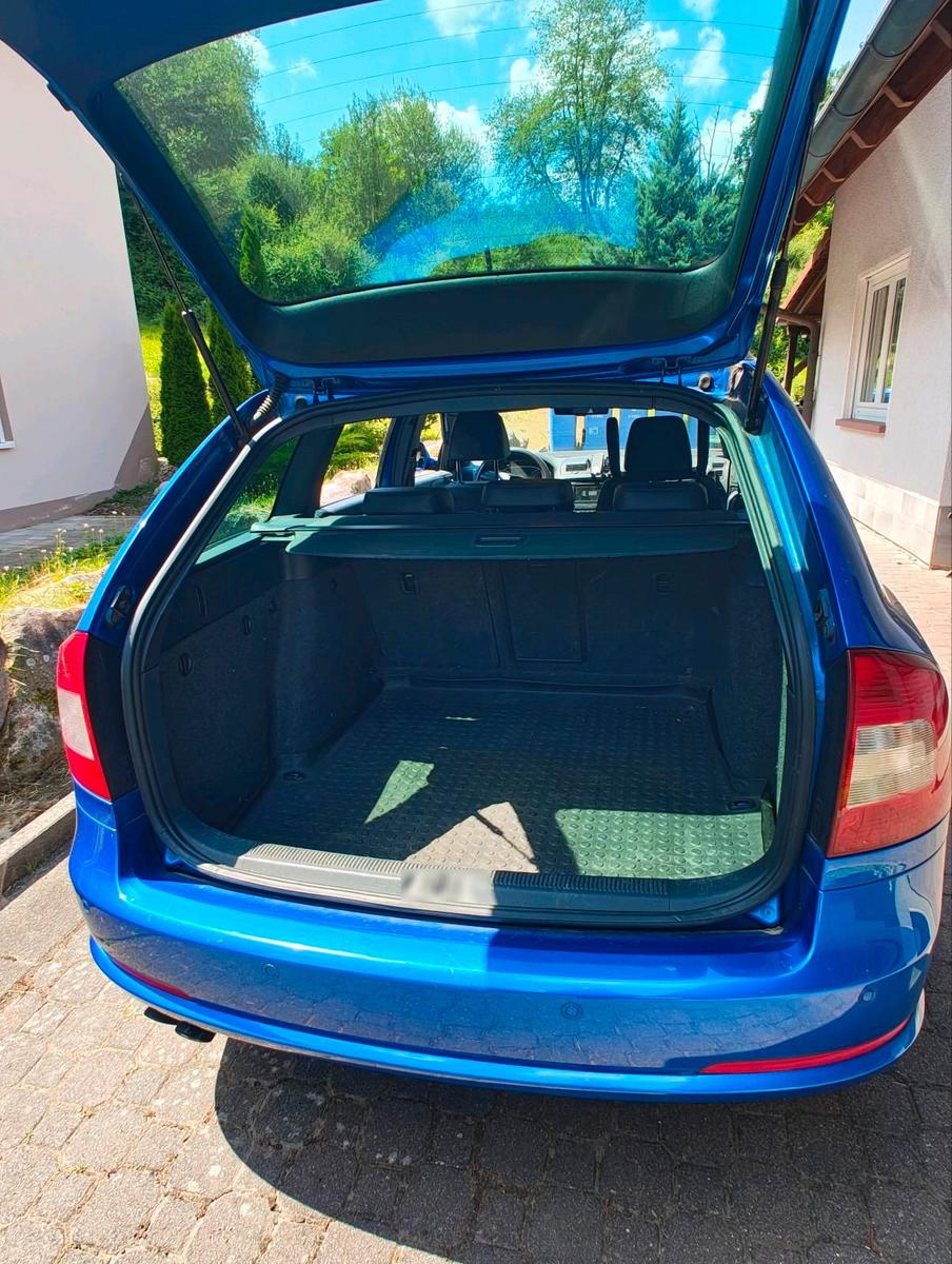 Skoda Octavia 2013 — engine 170 HP (125kW)