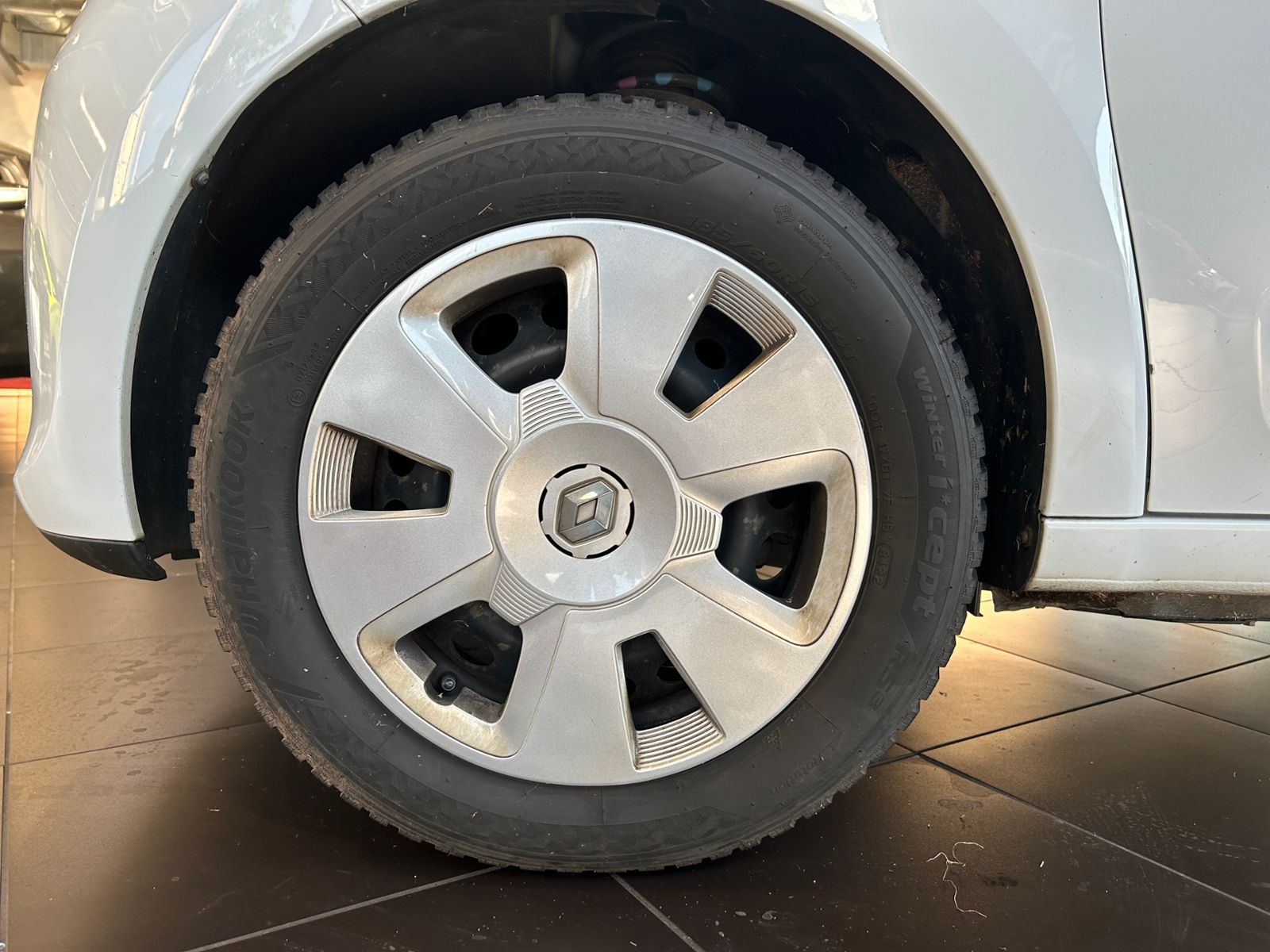 Fahrzeugabbildung Renault Twingo Experience KLIMA SHZ