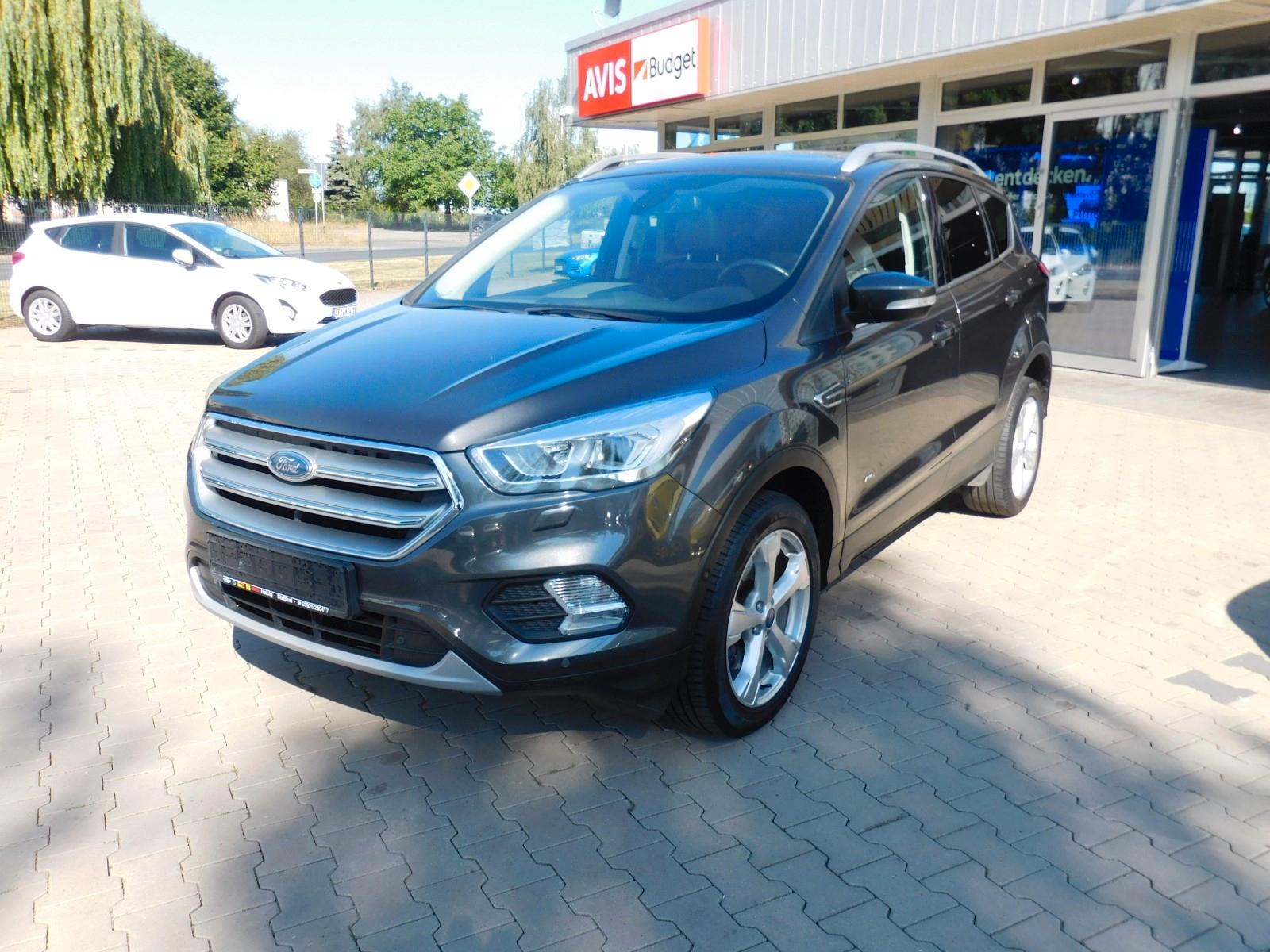 Ford Kuga 2.0 TDCI AWD 4x4 Titanium*PANO*AHK*18"LMR