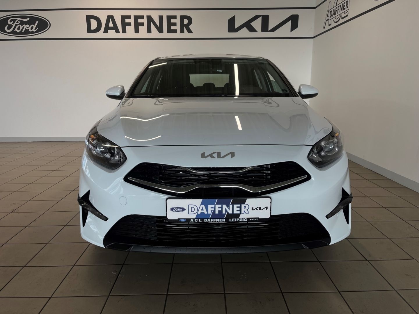 Fahrzeugabbildung Kia Ceed Vision 1.0 T-GDI EU6d, SHZ, Navi, Lane Assi