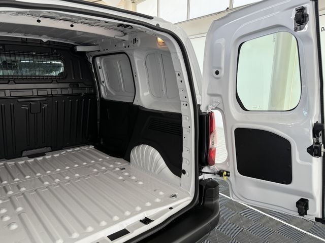 Opel Combo Cargo E 1.5D KLIMA WINTERPAK SITZH APP PDC