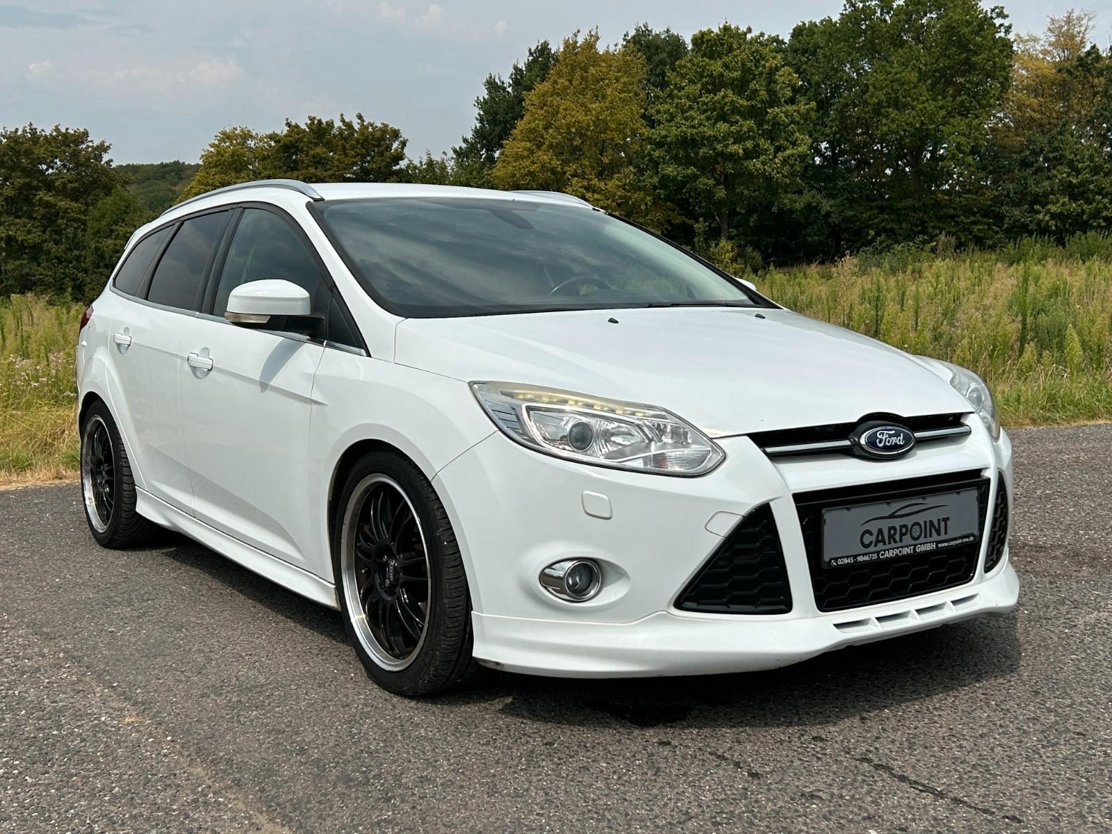 Ford Focus 2013 — photo 43
