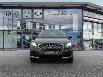 Audi Q2 30 TFSI design °S Line°LED°Navi°SHZ°PDC°AAC°