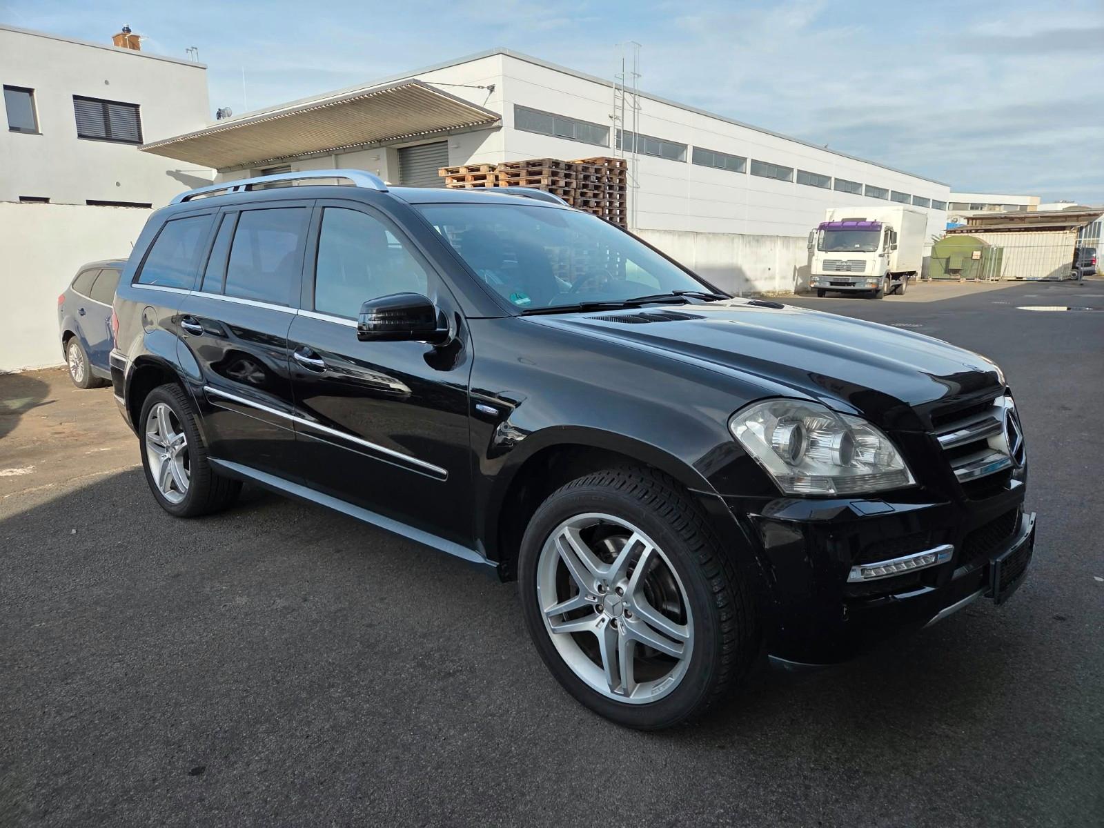 Mercedes-Benz GL 350 CDI*BlueEfficiency*4Matic*7 Sitze*