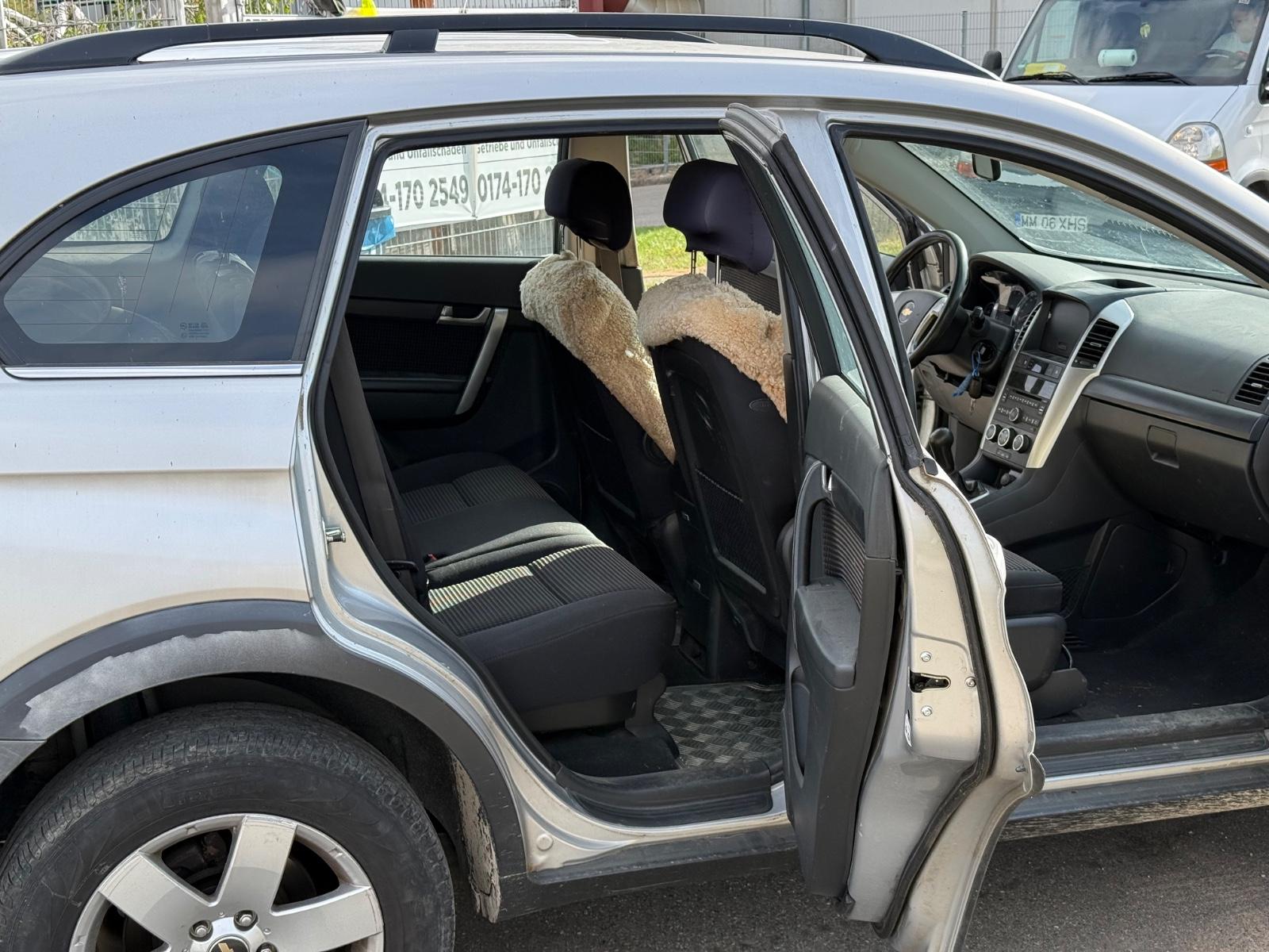 Chevrolet Captiva 2008 — photo 9