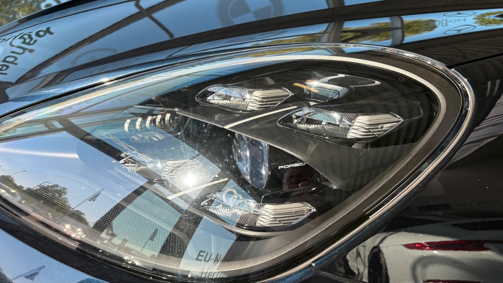 Fahrzeugabbildung Porsche Cayenne Coupe E-Hybrid allrad lenkung