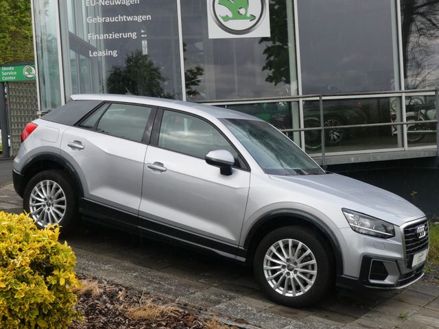 Audi Q2 30 TFSI design AHK  Navi ACC PDC DAB