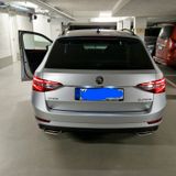 Skoda Superb 2.0 TSI DSG 4x4 SPORTLINE COMBI SPORTLINE - Skoda Superb: Allradantrieb, Dsg