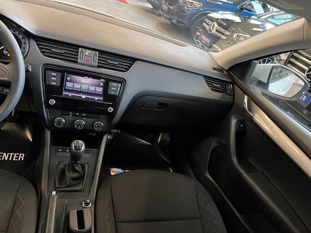 MYAUTOCENTER – Gebraucht- und Jahreswagen mit Werkstattservice in Pfaffenhofen Skoda Octavia Lim. Active *1. Hand*LED*Klima*PDC*TÜV*