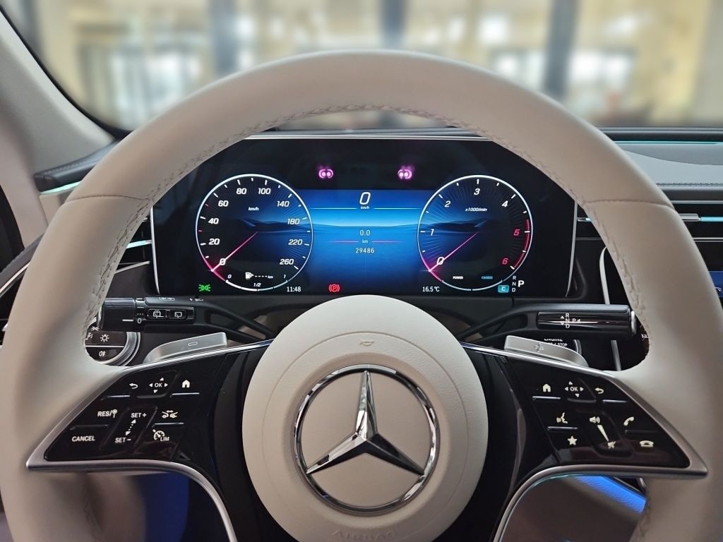 Fahrzeugabbildung Mercedes-Benz E 450 dT 4M All-Terrain AHK Massage Pano 360 HUD