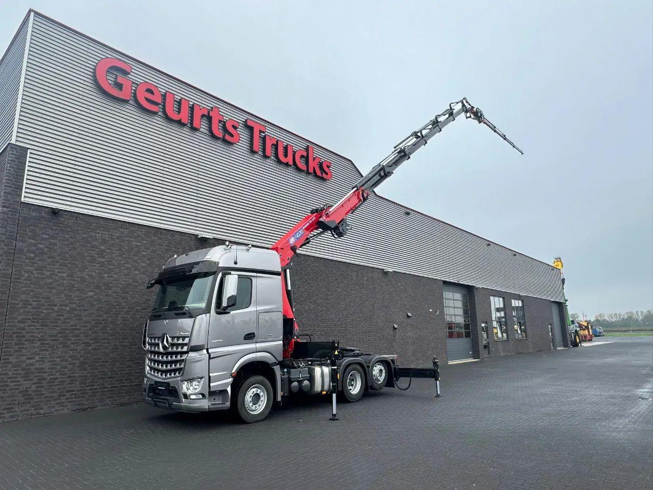 Mercedes-Benz Actros 2553 6X2 TREKKER +HMF 4020 K6 +FJ 600 K4