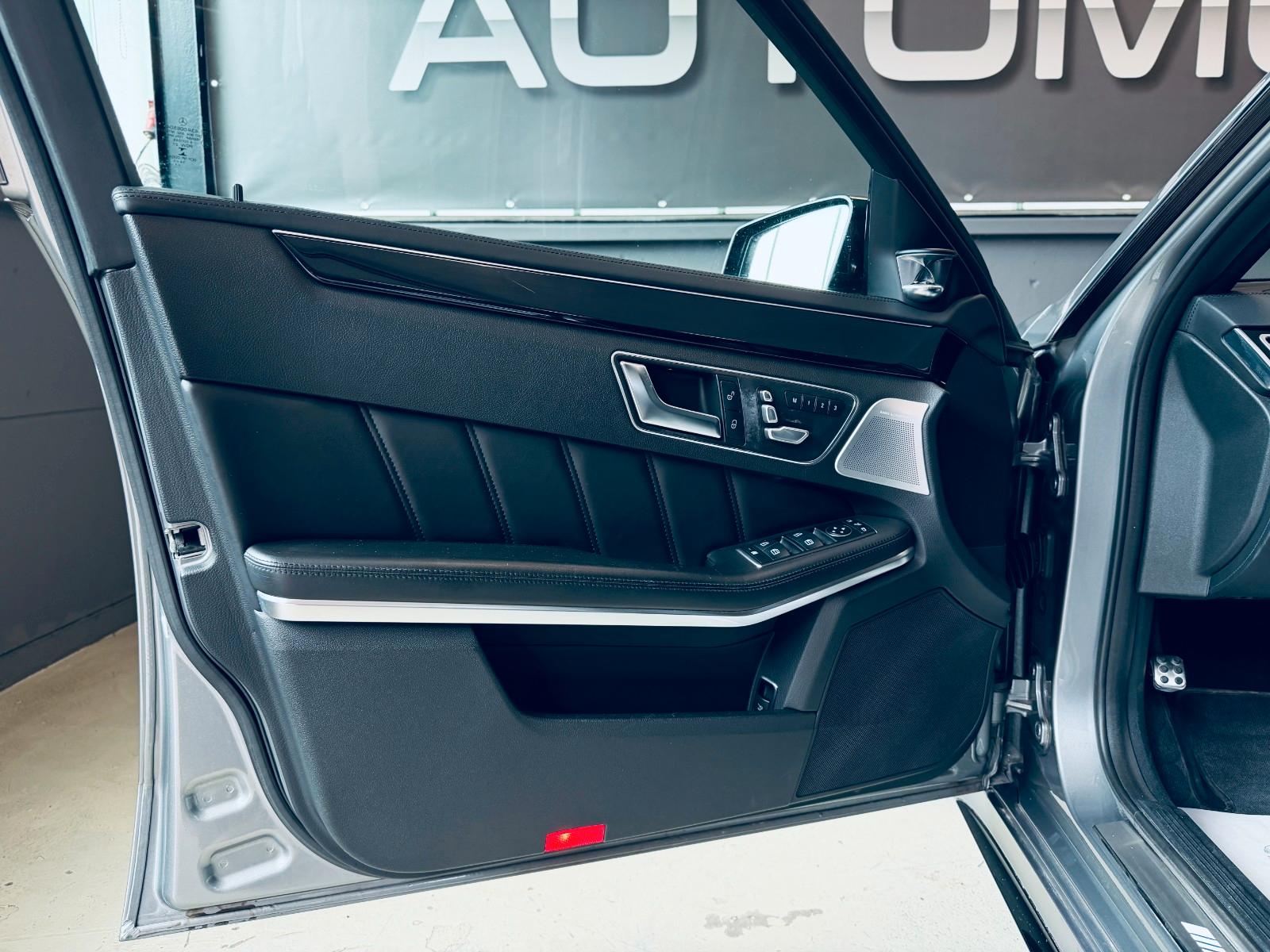 MERCEDES-BENZ E 63 T AMG V8 5.5 557ch 4MATIC BVA Toit pano Caméra 360 TV Sièges chauffants cuir Historique présent