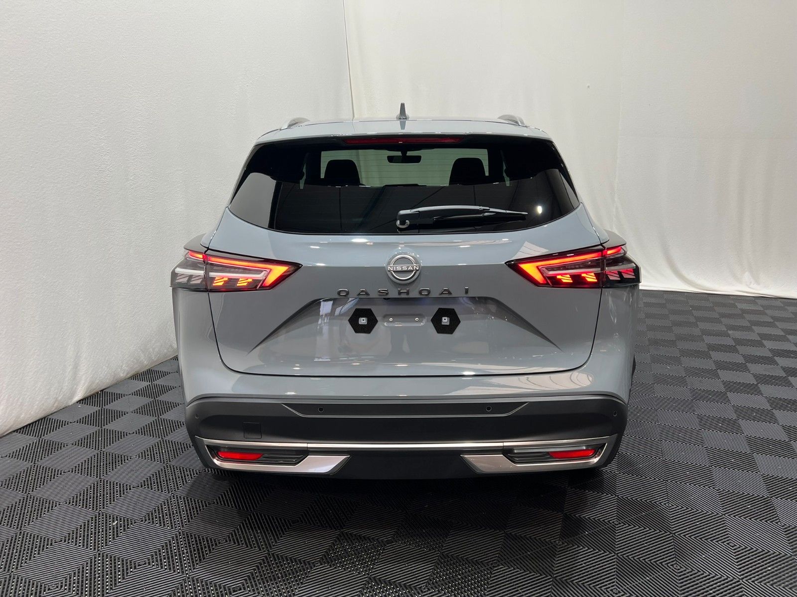 Fahrzeugabbildung Nissan Qashqai 1.3 DIG-T MHEV -X-tronic Tekna 4WD