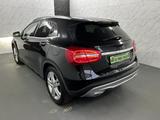 Mercedes-Benz GLA 180 AHK+Bi-Xenon+Ambiente+Navi+Spur-Assist - gebrauchte Mercedes-Benz GLA 180 aus dem Jahr 2016