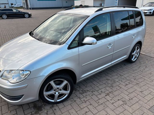 Volkswagen VW Touran - 1,9 TDI - 7 Sitzer