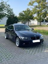 BMW E92 335i - BMW 3er Reihe aus 2006: Coupe